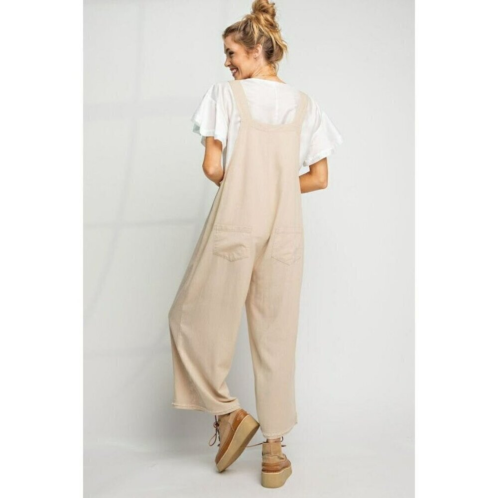 The Kate Linen Oversized Overalls in Khaki - Picture 5 of 5
